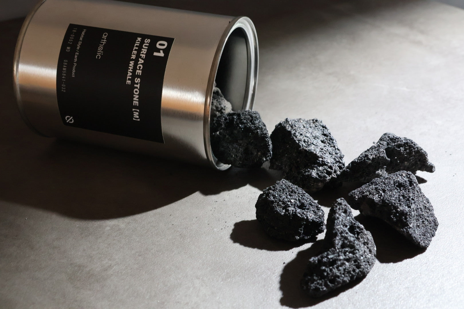 【SURFACE STONE】M KILLER WHALE(黒)_化粧石/ハビタットスタイル#artholic