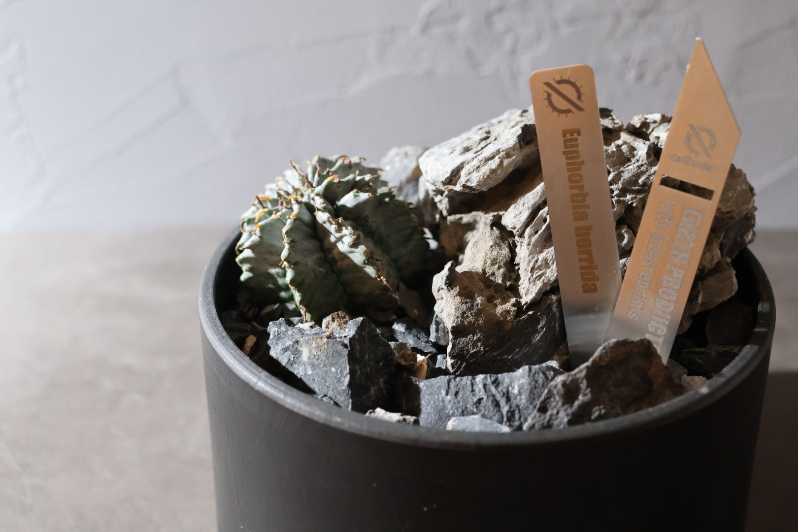 【SURFACE STONE】M_RHINO(灰)_化粧石/ハビタットスタイル#artholic